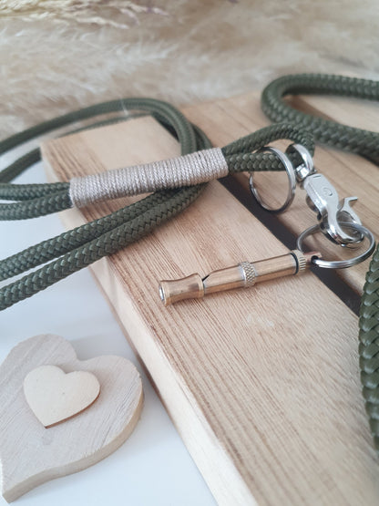 Dog set leash + dog whistle