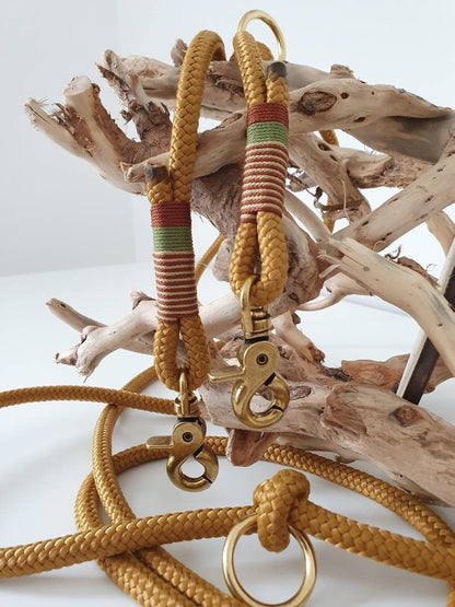 Rope leash in mustard yellow with wine red and khaki | Amber towline